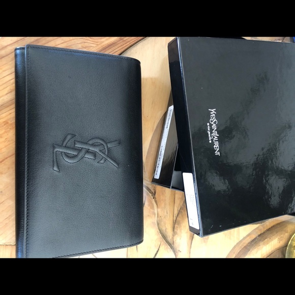 Yves Saint Laurent Handbags - Yves Saint Laurent Clutch Bag
